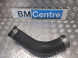 BMW F30 3 SERIES 3 DOOR SALOON 2011-2017 2.0 UNDER-BONNET INTERCOOLER PIPES 2011,2012,2013,2014,2015,2016,2017BMW 330D 430D F30 F31 F32 F33 F34 F36 INTERCOOLER TO INTAKE CHARGE PIPE 7823233 7823233     Used