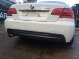 BMW E92 LCI 2 DOOR COUPE 2010-2013 BUMPER (REAR) ALPINE WHITE 300 2010,2011,2012,2013BMW 3 SERIES 06-13 E92 E93 COUPE CAB M SPORT REAR BUMPER ALPINE WHITE *DAMAGED* 8044934 8041203 8041191 7893147     Used