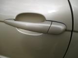 BMW E46 COUPE 2 DOOR COUPE 1998-2007 DOOR HANDLE EXTERIOR (FRONT PASSENGER SIDE) GOLD 1998,1999,2000,2001,2002,2003,2004,2005,2006,2007BMW E46 COUPE CONVERTIBLE PASSENGER DOOR HANDLE COMPLETE GOLD 320I BREAKING      Used