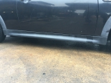 MINI R50 ONE HATCHBACK 2000-2004 SIDE SKIRT (DRIVER SIDE) 668 BLACK 2 2000,2001,2002,2003,2004MINI R53 COOPERS S 02-06 DRIVERS RIGHT SIDE SKIRT SILL TRIM PANEL COVER 1491056 1491056     Used