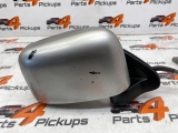 Nissan Navara Crossover 2004-2008 2.5 DOOR MIRROR ELECTRIC (DRIVER SIDE) 96301VJ515. 649.  2004,2005,2006,2007,20082007 Nissan Navara D22 Driver Side Electric Door Mirror in Silver 96301VJ515  96301VJ515. 649.  Mitsubishi L200 2006-2015  Door Mirror Electric (driver Side) mirrors reverse rear mirrors    GOOD