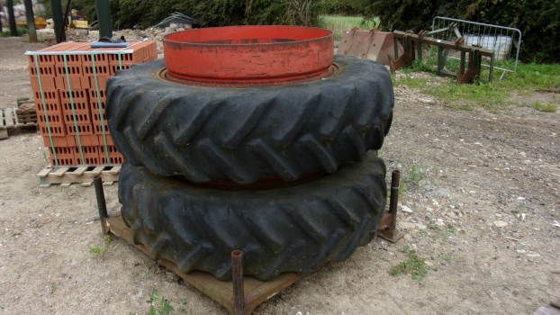 Westlake Plough Parts – Tractor Dual Wheels With Clamps 16.9 X 38 