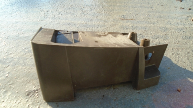 Westlake Plough Parts – John Deere Tractor Combine Cab Plastic Housing Al161709 L157811 