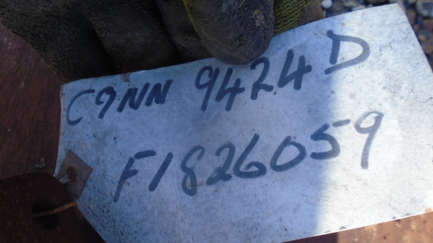 Westlake Plough Parts – Ford Tractor Exhaust Manifold C9nn9425d F1826059 (b) 