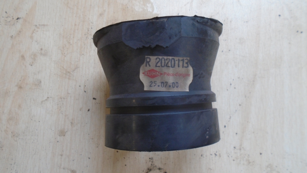Westlake Plough Parts – Kuhn Spreader Part Rubber Gator R2020113 
