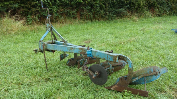 Westlake Plough Parts – Ransomes Plough Ts90 3 Furrow Ucn Bodies Complete With Rear Disc 