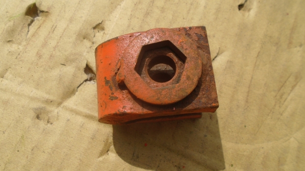 Westlake Plough Parts – Howard Dowdeswell Rotavator U Clamp 59968 