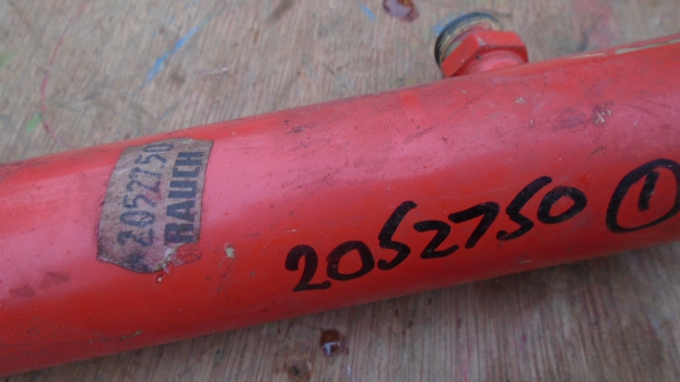 Westlake Plough Parts – Kuhn Part Ram 2052750 