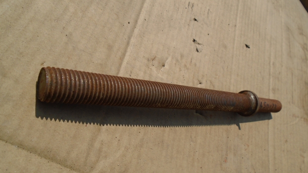 Westlake Plough Parts – Howard Dowdeswell Rotavator Threaded Adjuster Rod 650173 