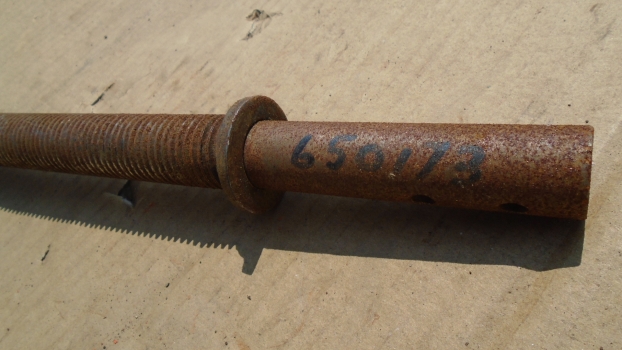 Westlake Plough Parts – Howard Dowdeswell Rotavator Threaded Adjuster Rod 650173 