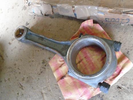 Westlake Plough Parts – FORD TRACTOR 4D CON ROD E1ADDN 6200B