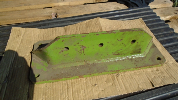 Westlake Plough Parts – Howard Dowdeswell Rotavator Power Harrow Welded Bracket 3 Top Holes Green 