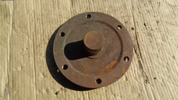 Westlake Plough Parts – Howard Dowdeswell Rotavator Stub Axle 67930 