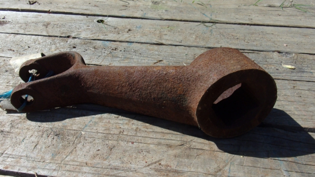 Westlake Plough Parts – Ford Tractor Major Lift Arm Lh 994621 
