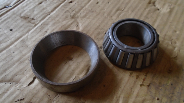 Westlake Plough Parts – Howard Dowdeswell Rotavator Bearing 4thm 803110 