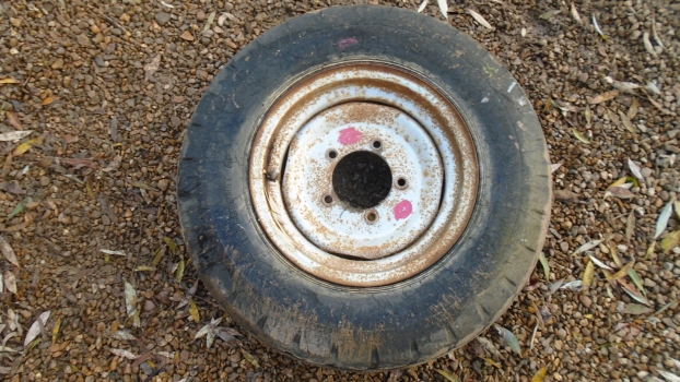 Westlake Plough Parts – Trailer Implement 750x16 5 Stud Perished/cracked Tyre 