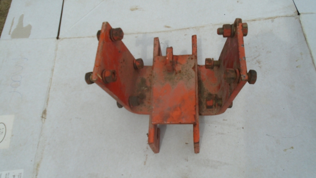 Westlake Plough Parts – Howard Rotavator Bracket 313143 