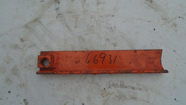 Westlake Plough Parts – Howard Rotavator Angle Bracket 66931 