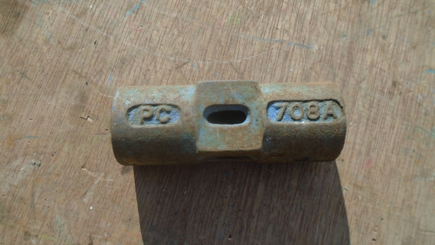 Ransomes Trailing Plough Threaded Block Pc708a | Plough Parts - Other ...