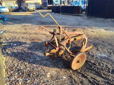 Westlake Plough Parts – Ransomes Robin Epic Bodies Complete With Depth Wheel 