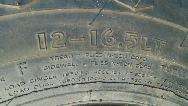 Westlake Plough Parts – Tractor Implement Trailer Tyre 12x16.5 Goodyear Super Single 