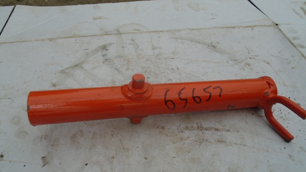 Westlake Plough Parts – HOWARD ROTAVATOR Depth Control Tube 65657 