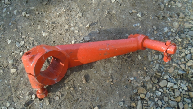 Westlake Plough Parts – Nuffield Tractor Top Arm Hydraulic Lift Orange With Pin 
