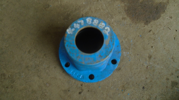 Westlake Plough Parts – Lemken Plough Disc Hub 447882 