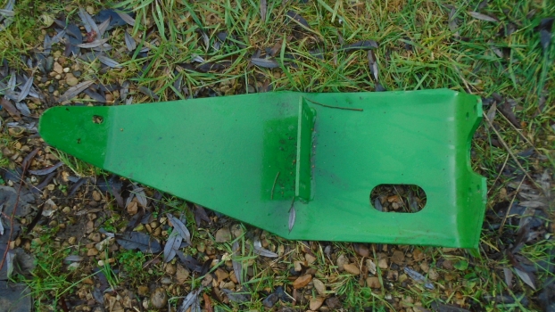 Westlake Plough Parts – John Deere Tractor Combine Implement Skid Plate D020309 