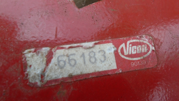 Westlake Plough Parts – Vicon Vari Spreader Tank Brackets 5 Hole Vn90066183 Pair 