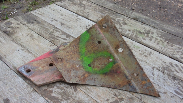 Westlake Plough Parts – Vogel And Noot Plough Wy350 Lh Frog (596) 