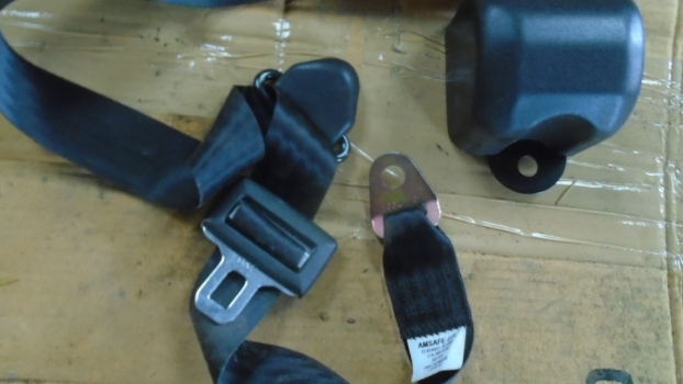 Westlake Plough Parts – John Deere Tractor Combine Seat Belt Am135262 