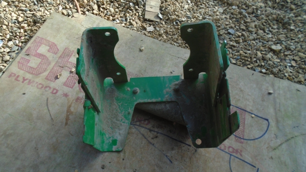 Westlake Plough Parts – John Deere Tractor Pto Guard & Brackets 