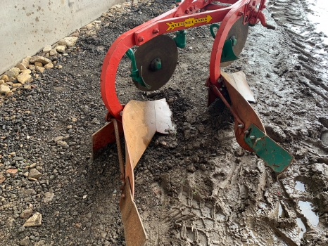 Westlake Plough Parts – Kverneland Plough 2 Furrow Plough 
