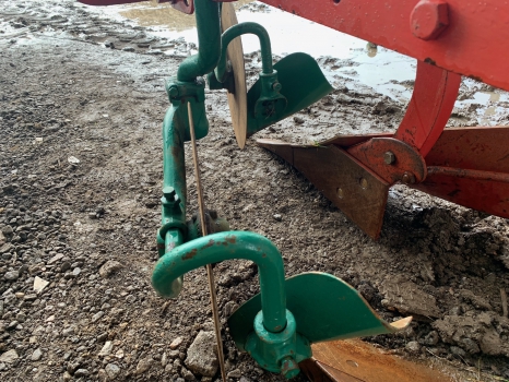 Westlake Plough Parts – Kverneland Plough 2 Furrow Plough 