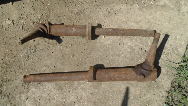 Westlake Plough Parts – Tractor High Lift Rowcrop Front Stub Axels 