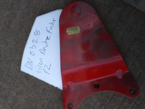 Westlake Plough Parts – Drum mower blade holder DN0328 pz vicon deutz  fahr 