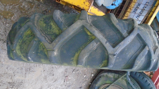 Westlake Plough Parts – Implement Tractor Wheel 9 X 24 Dunlop Farm Tractor 
