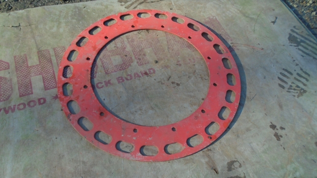 Westlake Plough Parts – KUHN IMPLEMENT ROUND DISC SLOTTED 500MM 
