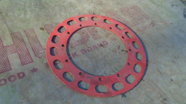 Westlake Plough Parts – KUHN IMPLEMENT ROUND DISC SLOTTED 350MM 