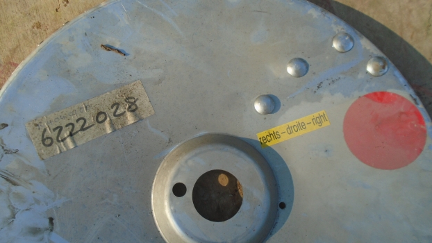 Westlake Plough Parts – KUHN SPREADER DISC 6222028 430MM D1 RIGHT 