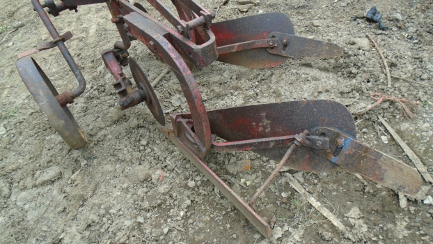 Westlake Plough Parts – Ransomes Robin Plough 2 Furrow Epic Mouldboards Ex Farm Tatty 