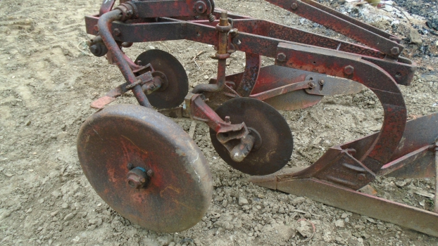 Westlake Plough Parts – Ransomes Robin Plough 2 Furrow Epic Mouldboards Ex Farm Tatty 