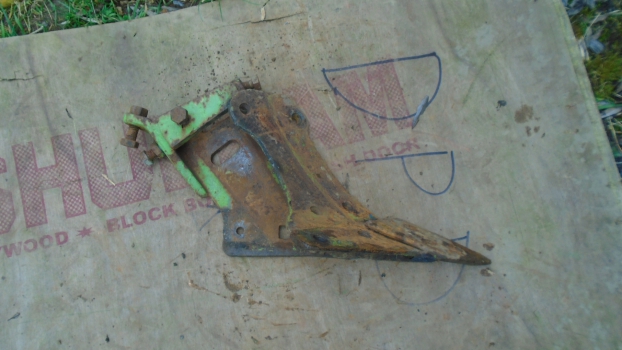 Westlake Plough Parts – Dowdeswell Plough Ucn Frog 207 Right 