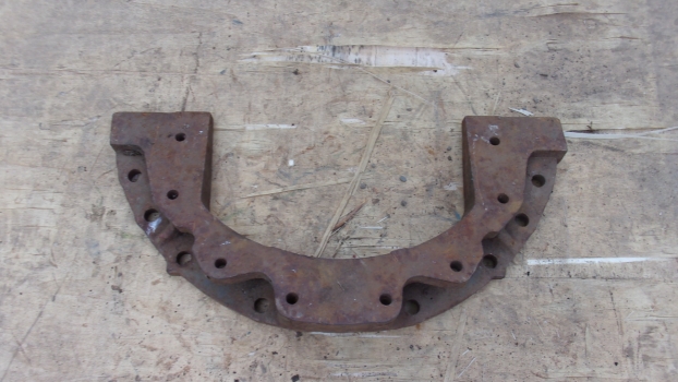 Westlake Plough Parts – Massey Ferguson 65 Tractor Sump Wedge Plate 