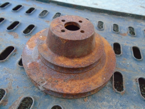 Westlake Plough Parts – Case International Engine Pulley 