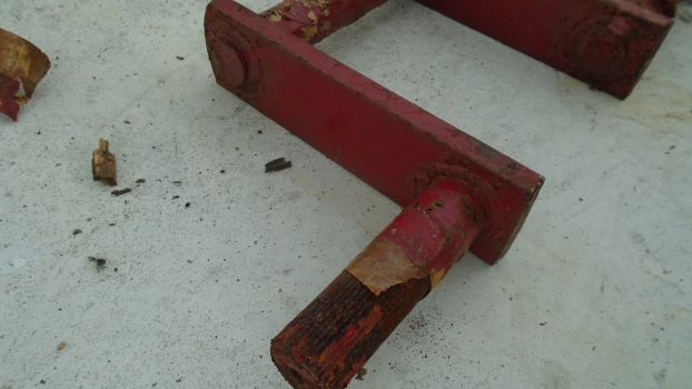 Westlake Plough Parts – International Baler Crank Shaft 