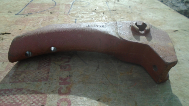 Westlake Plough Parts – Kuhn Implement Casting Tine Arm 517092cn 