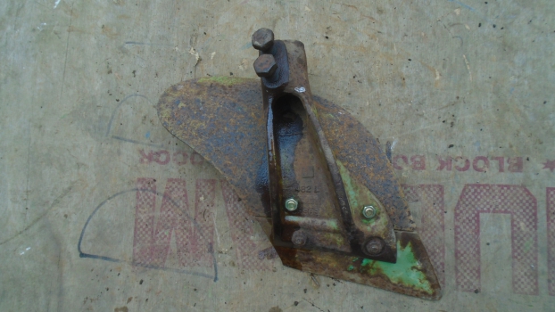 Westlake Plough Parts – Dowdeswell Plough Skim Frog Lh J Type (code 8) 