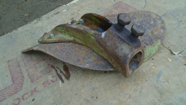 Westlake Plough Parts – Dowdeswell Plough Skim Frog Lh J Type (code 8) 